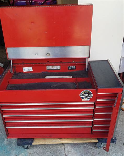 older snap on tool box